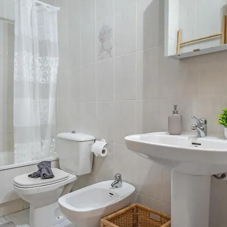 Casa Tomi Y Luca דירה טורבייחה
